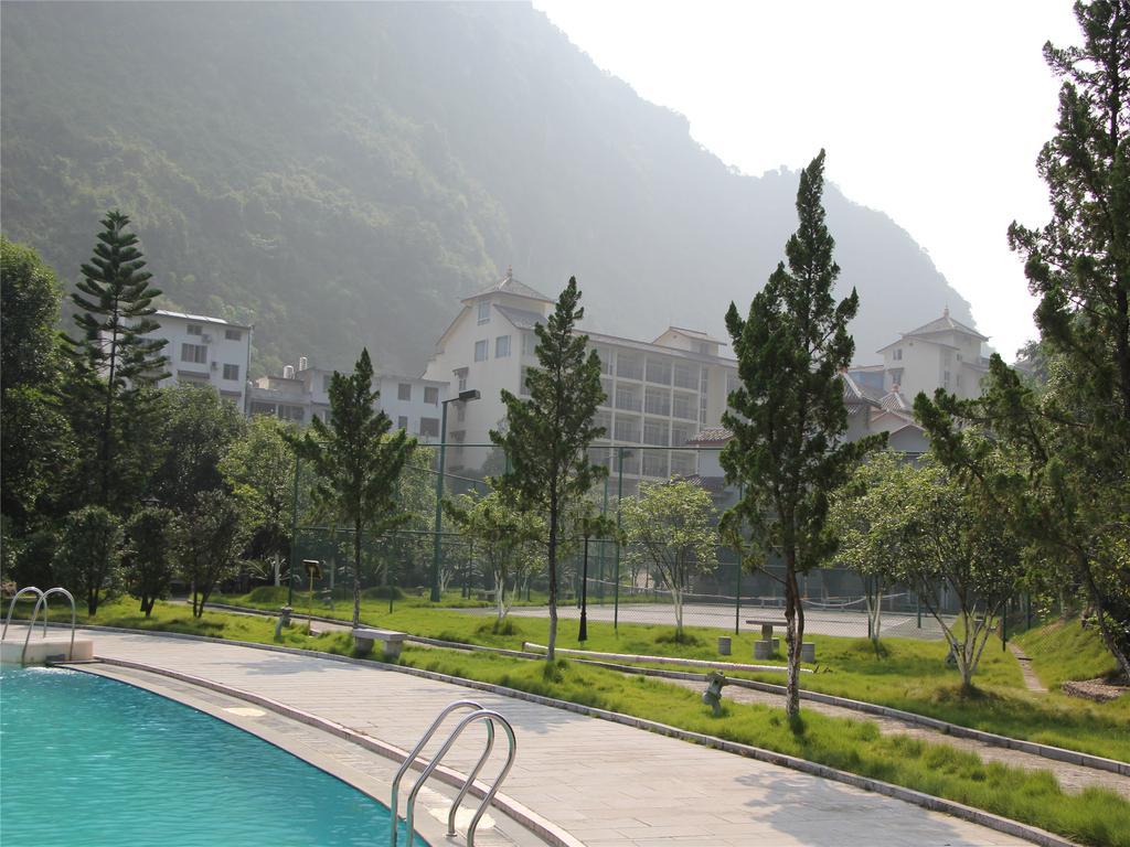 New West Street International Hotel Yangshuo Exterior photo