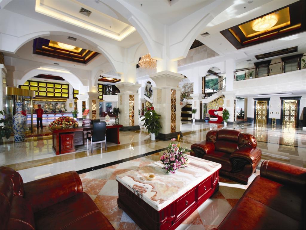 New West Street International Hotel Yangshuo Exterior photo