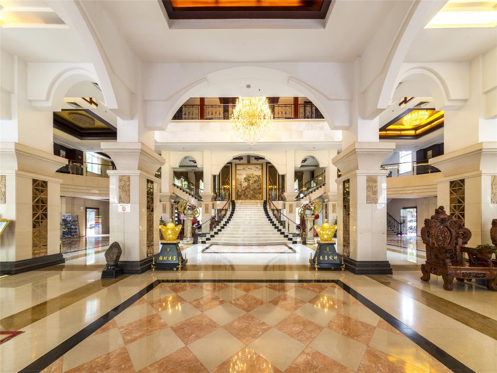 New West Street International Hotel Yangshuo Exterior photo