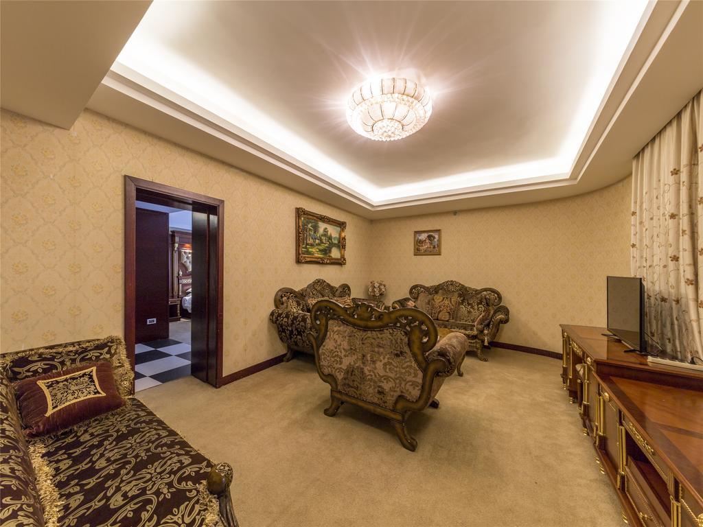 New West Street International Hotel Yangshuo Exterior photo